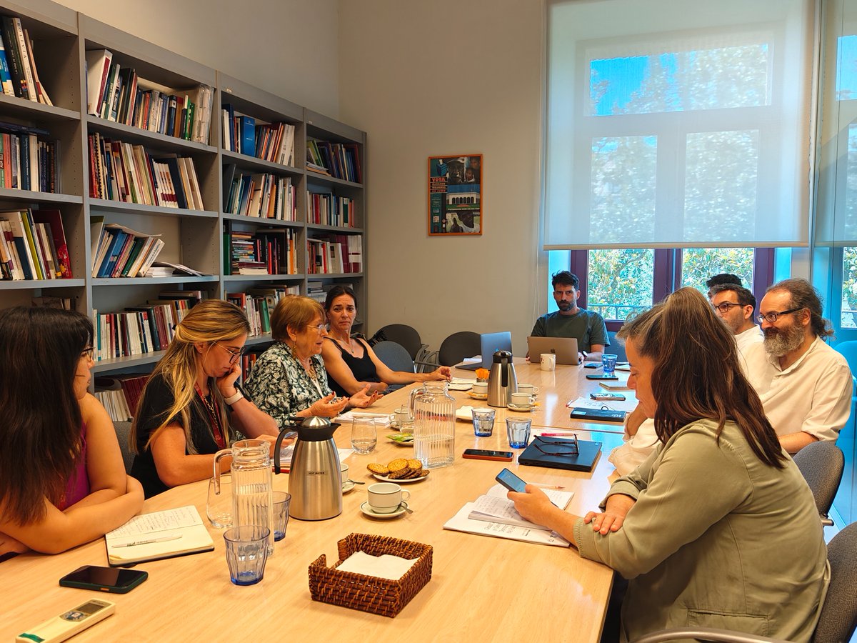 ClubdeMadrid's tweet image. Our Vice President @mbachelet visited the @ClubdeMadrid Secretariat to review the results of #FFD4 in Seville and discuss next steps to advance the agenda on #Financing4Development for the rest of the year.

#ClubdeMadrid #FFD4Sevilla