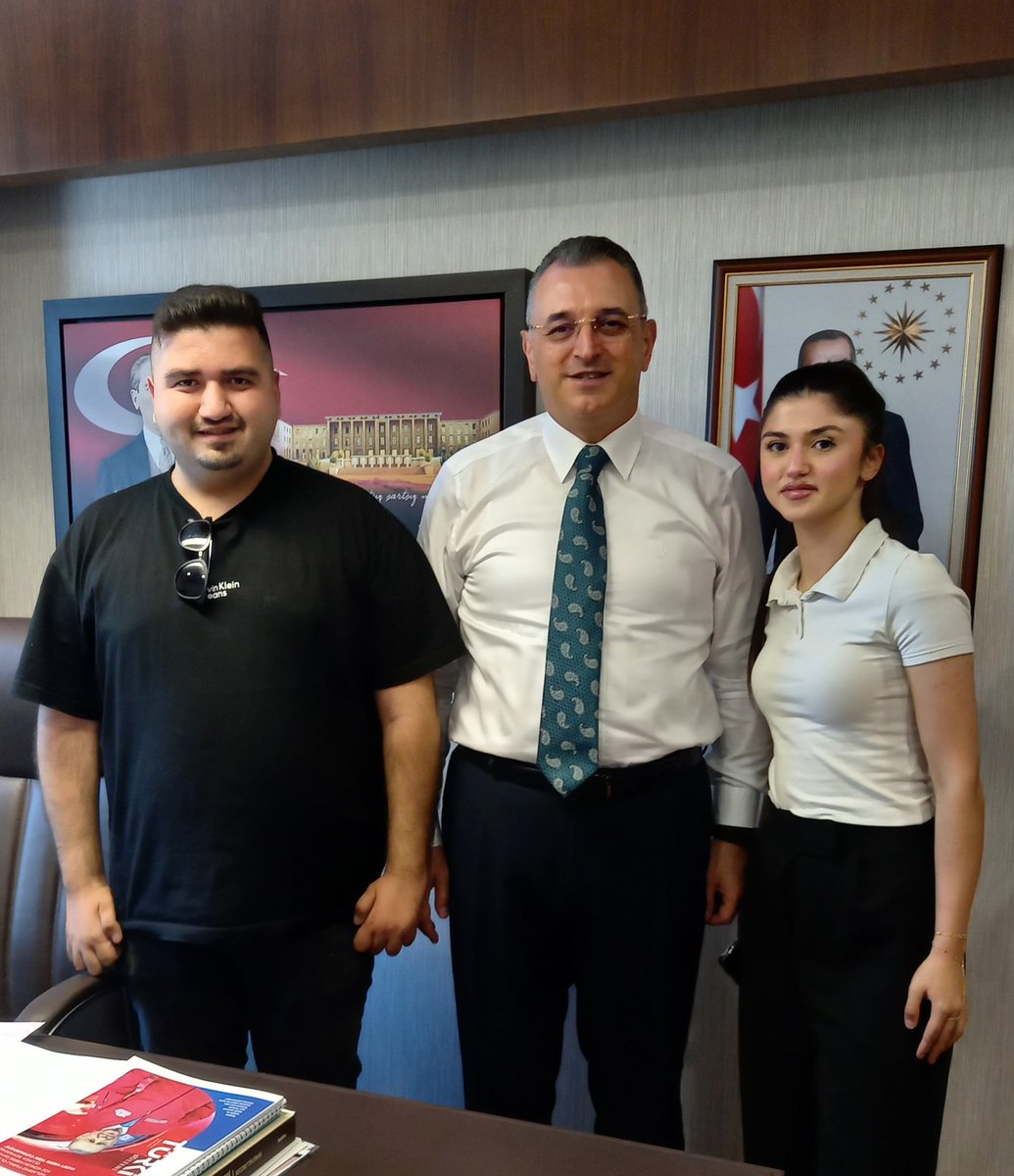Genç kardeşlerimiz Mustafa Taş ve Elif Taş'a nazik ziyaretleri için teşekkür ederim.