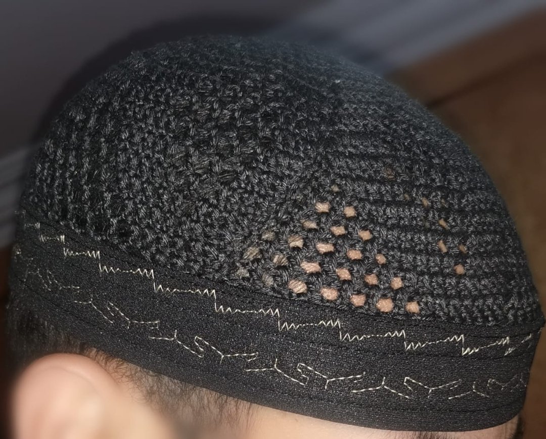 abou___ASAL's tweet image. السلام عليكم و رحمة الله و بركاته 

Grosse quantité de chachia disponible avec des prix de gros in cha Allah. 

Minimum 50pcs par commande. 

2 modèles disponibles :
Modèle classique fait main 
Modèle Al munasib fait main