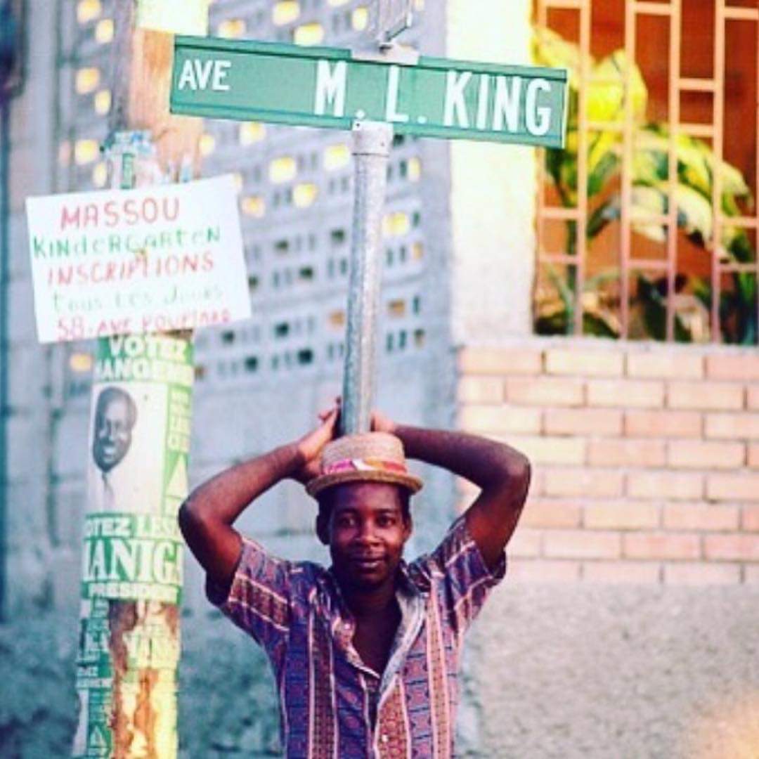 JeanAmourMusk's tweet image. #Yeahmon! Tell King we're still making deliveries &amp;amp; count us out. Only Haiti pays for the black cause!