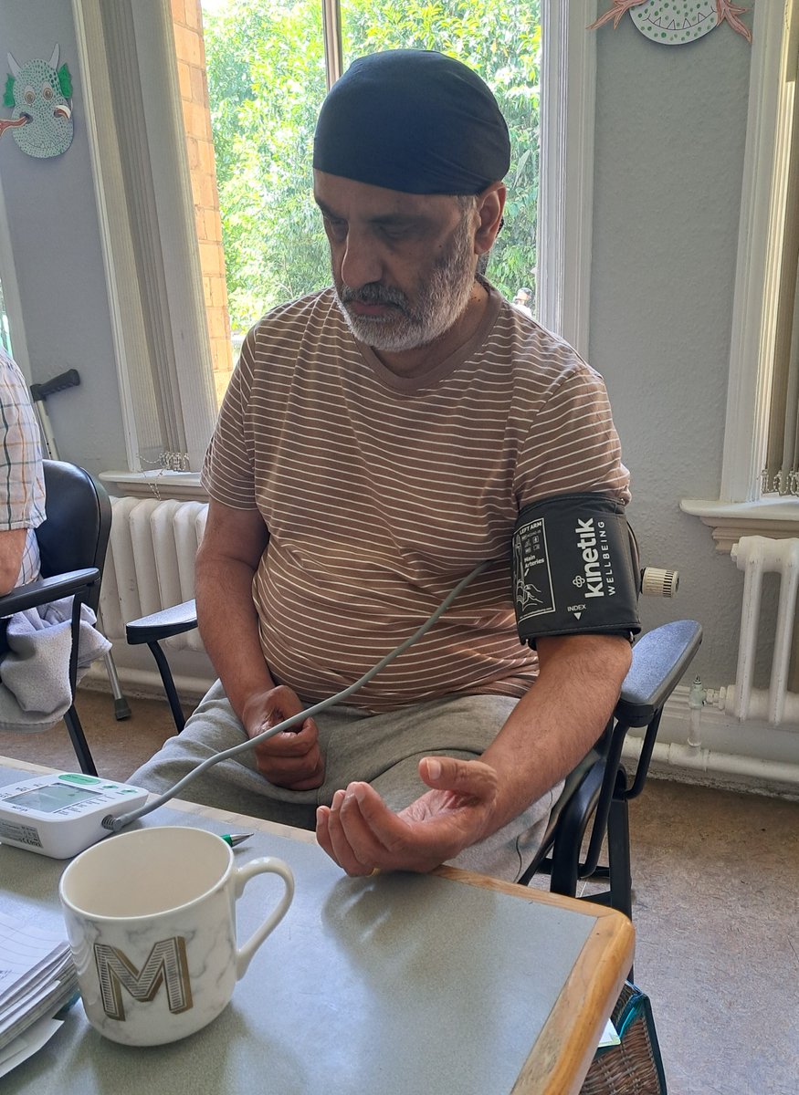 The Health and Wellbeing group at Leighton House learnt about and measured their blood pressure this week, pictured are two members of the group checking theirs.
#healthandwellbeing #bloodpressure #braininjury