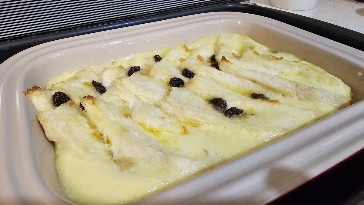 Murrigellas haven't baked a bread &amp; butter pudding for a while. This one made with marmalade. ❤️