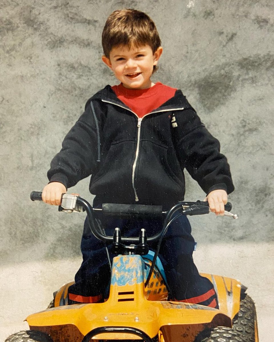 Joyeux anniversaire <a href="/NatoNorman/">Norman Nato</a> 🥳🥳🥳

<a href="/Nissan/">Nissan</a> #NissanFormulaE #FeelElectric