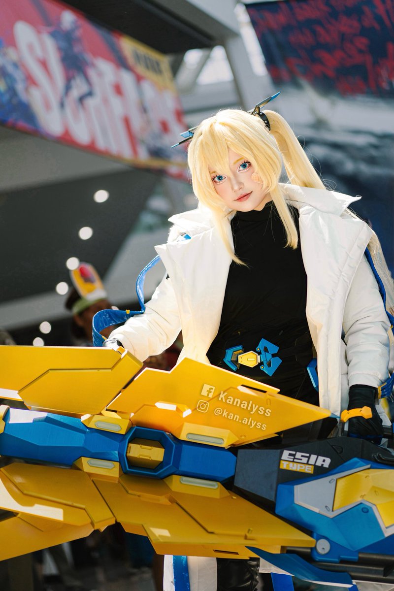 kanalyss's tweet image. Let a real hero show you how it's done! - Laplace ✨
#NIKKE #NIKKEAX2025 #AnimeExpo