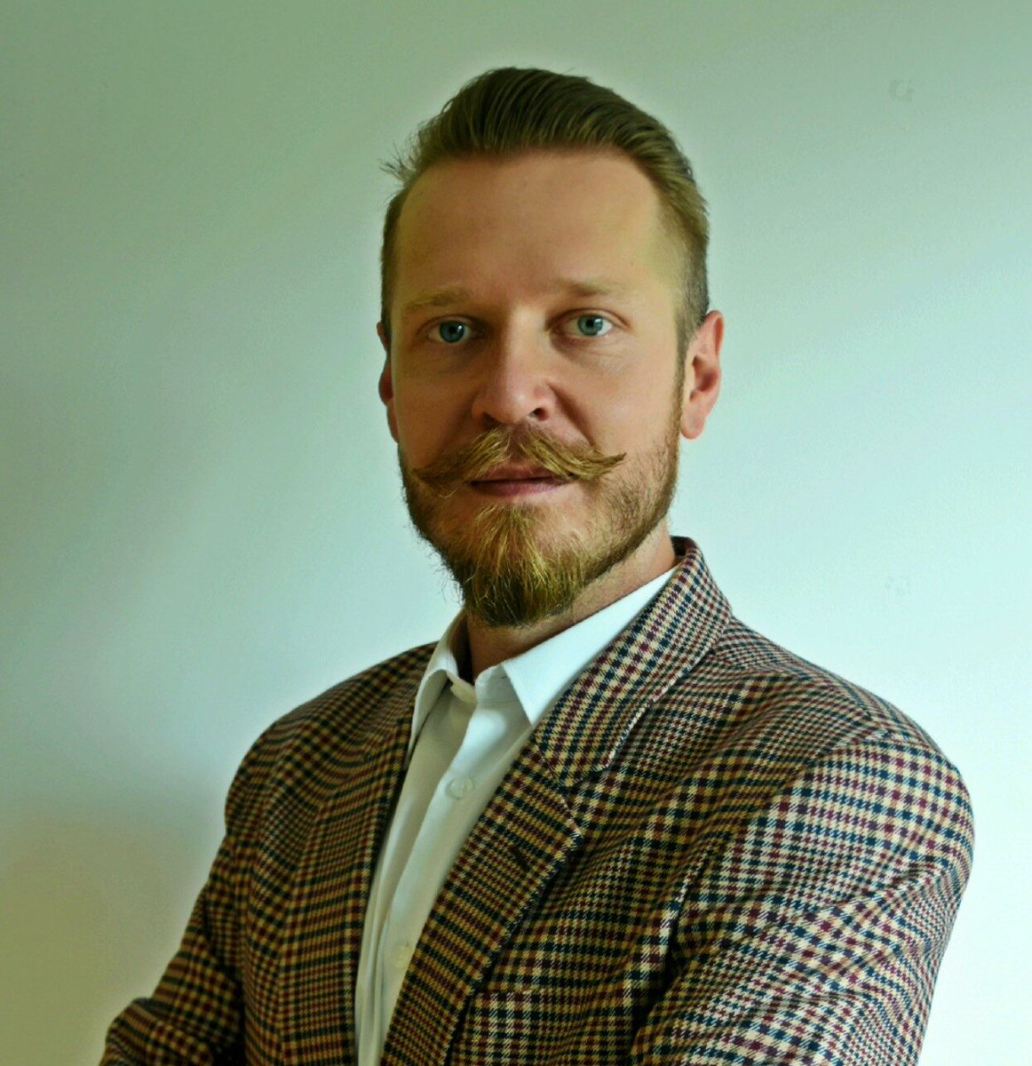 Z przyjemnością informujemy, że w dniu 26.06.2025 r. Rada Naukowa <a href="/IB_LES/">IBL</a> a podjęła uchwałę o nadaniu dr. inż. Miłoszowi Tkaczykowi stopnia doktora habilitowanego nauk rolniczych w dyscyplinie nauki leśne.
Serdecznie gratulujemy!
ibles.pl/aktualnosci/na…