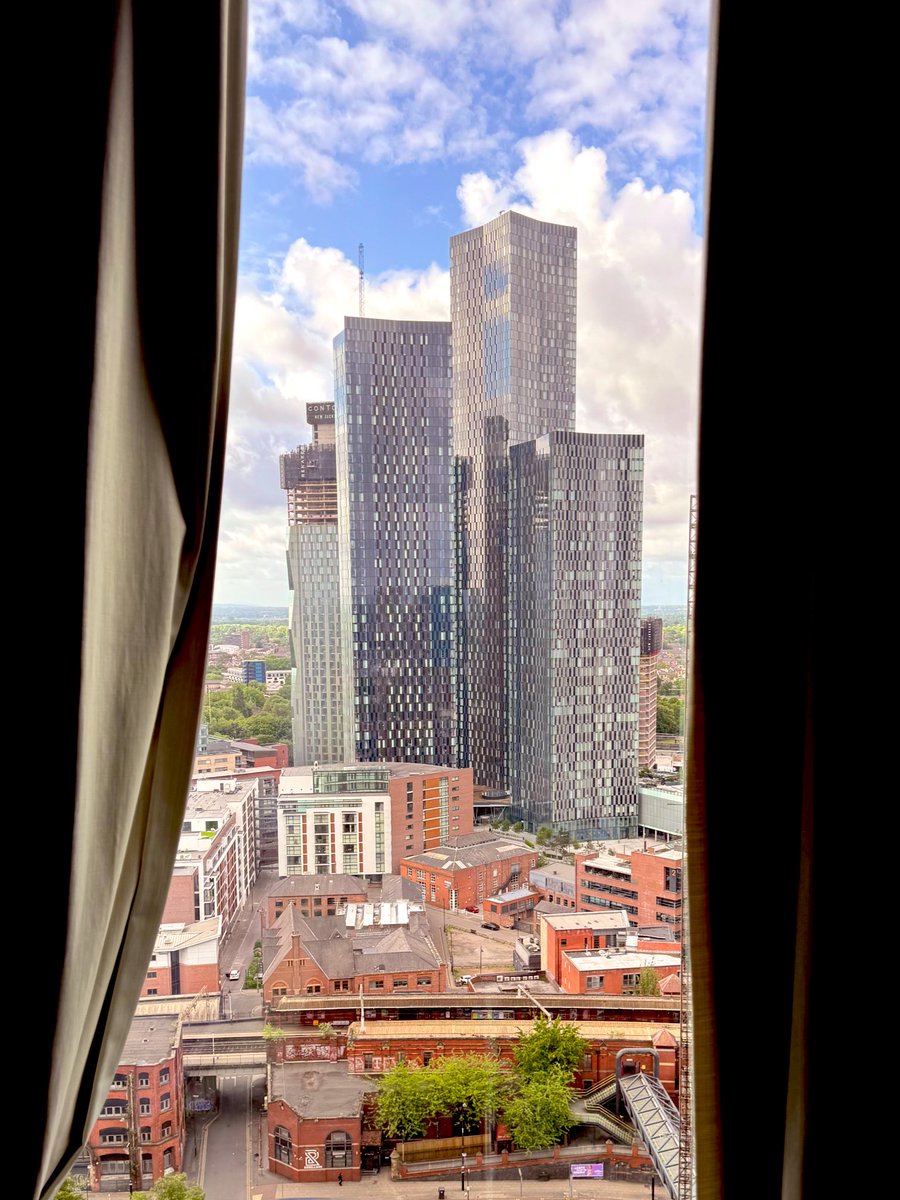 Lempo's tweet photo. This is Manc-hattan. Decent init?! https://t.co/CZPeE0fLxa