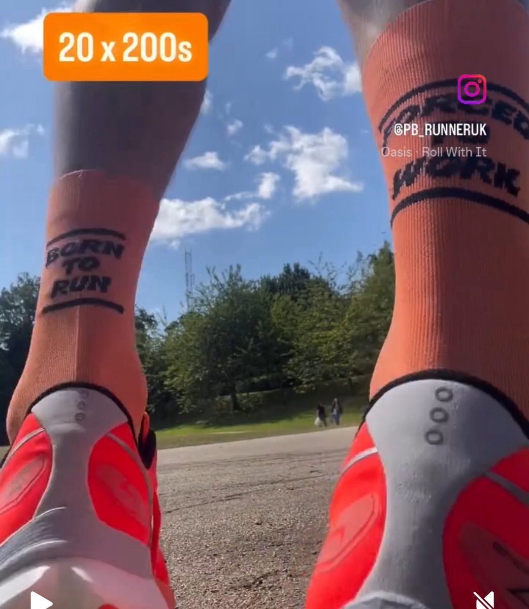 20 x 200s this morning.

Average pace 3:12/km. Just loving the process right now and not worried about the results. Let them take care of themselves. Train smart and achieve your goals.