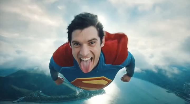 McCaulskyMarlon's tweet image. Go check on your Snyderverse friends, they going through it today. #Superman