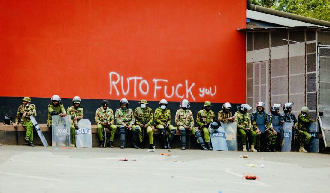 benanuale's tweet image. “Unaua watoto juu wanakuambia uwache kuiba?” - @WilliamsRuto you’ve crossed the RED LINE!! This is painful, Bridget Wainaina. Rest well! @IntlCrimCourt @CIJ_ICJ @AmnestyEU @FaithOdhiambo8 
#ThePeopleShall 
#ThePeople
#77NiNumbers