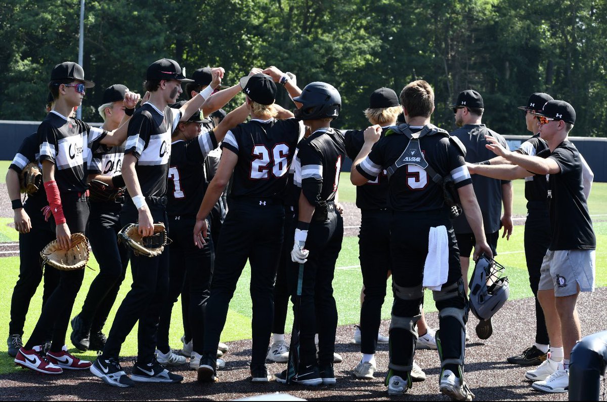 Ole Liners 15U National (@ole_liners2028) on Twitter photo That’s a wrap from <a href="/PGMidAtlantic/">PG Mid Atlantic (NY, NJ, PA, MD,DE,DC)</a> and <a href="/Towson_BASE/">Towson Baseball</a>. Went 1-1 in pool play which got us a playoff bid at 8AM - won 6-3 and came up short 9-8 in the semi’s! Top 4 finish on our Independence Day weekend.
<a href="/Ole_Liners/">Ole Liners Baseball</a> <a href="/CoachG_MD/">Coach G</a> <a href="/omarino_13/">Omar Enriquez</a> That’s a wrap from <a href="/PGMidAtlantic/">PG Mid Atlantic (NY, NJ, PA, MD,DE,DC)</a> and <a href="/Towson_BASE/">Towson Baseball</a>. Went 1-1 in pool play which got us a playoff bid at 8AM - won 6-3 and came up short 9-8 in the semi’s! Top 4 finish on our Independence Day weekend.
<a href="/Ole_Liners/">Ole Liners Baseball</a> <a href="/CoachG_MD/">Coach G</a> <a href="/omarino_13/">Omar Enriquez</a>