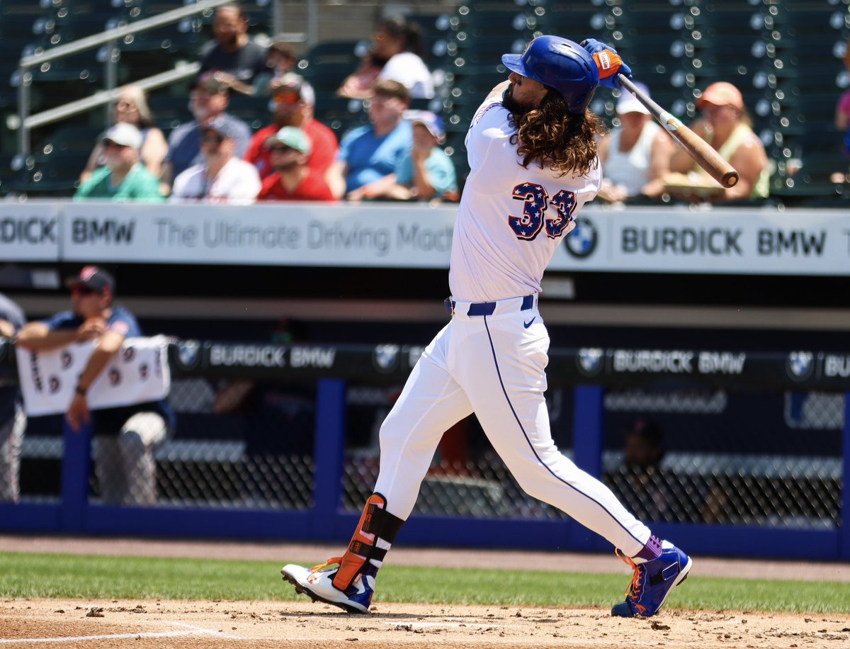 Kylie6464's tweet image. got to take some of my all-time favorite shots this weekend, thanks to my fav big Met being in town…
Jesse Winker after crushing a home run on rehab assignment with the Syracuse Mets, 7/6 📸