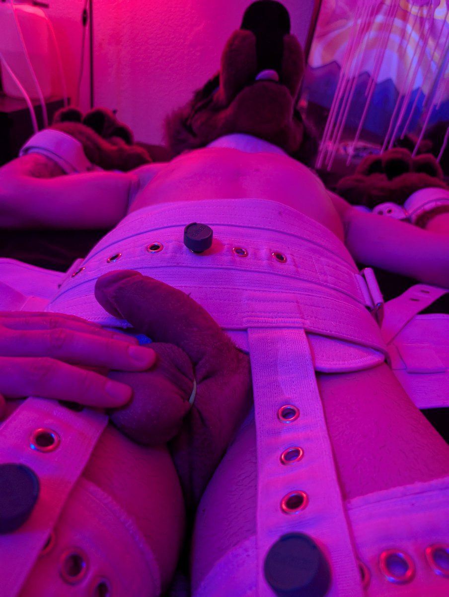 Phoenix🔞 tweet media