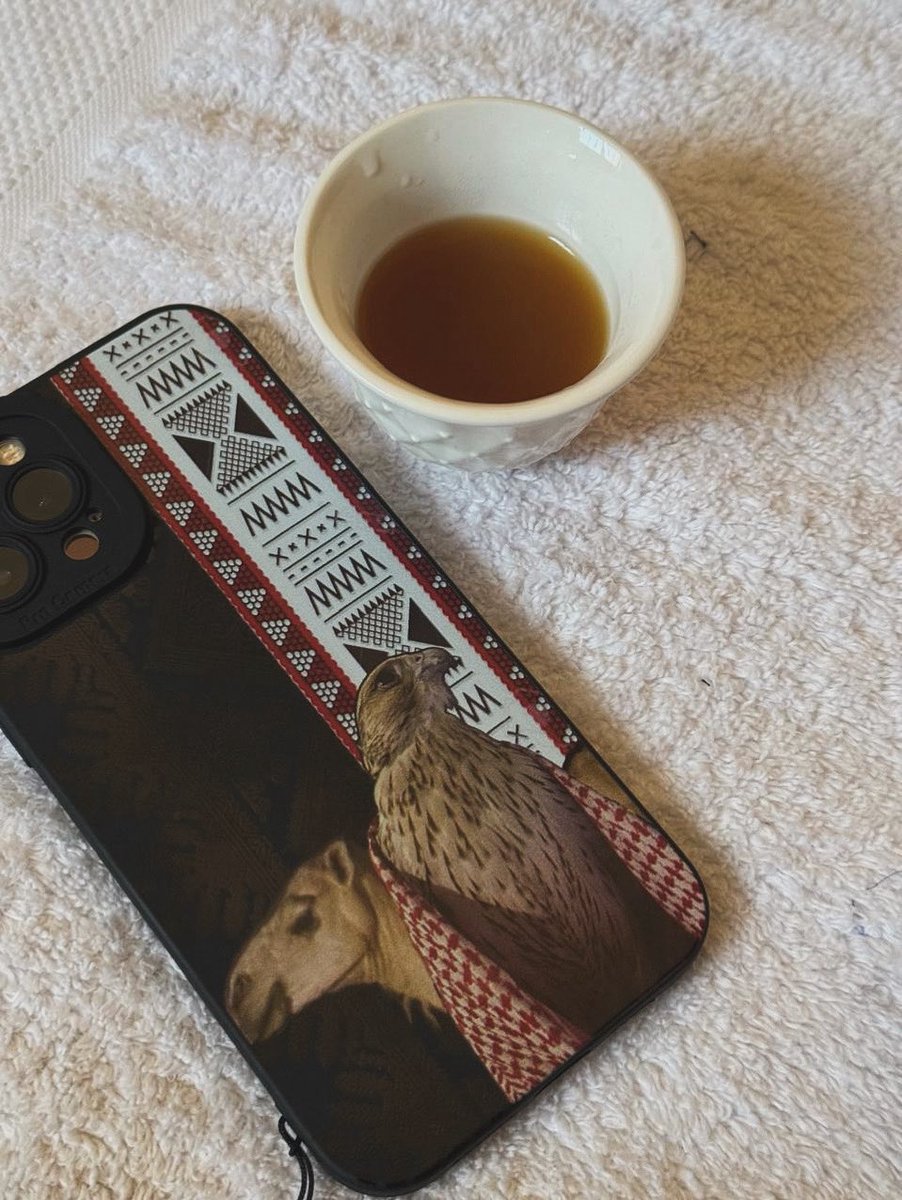 الحر مايقبل من الناس تهميش
كرامته في جوف صدره وديعه .
تصويري 
#مساء_الخير