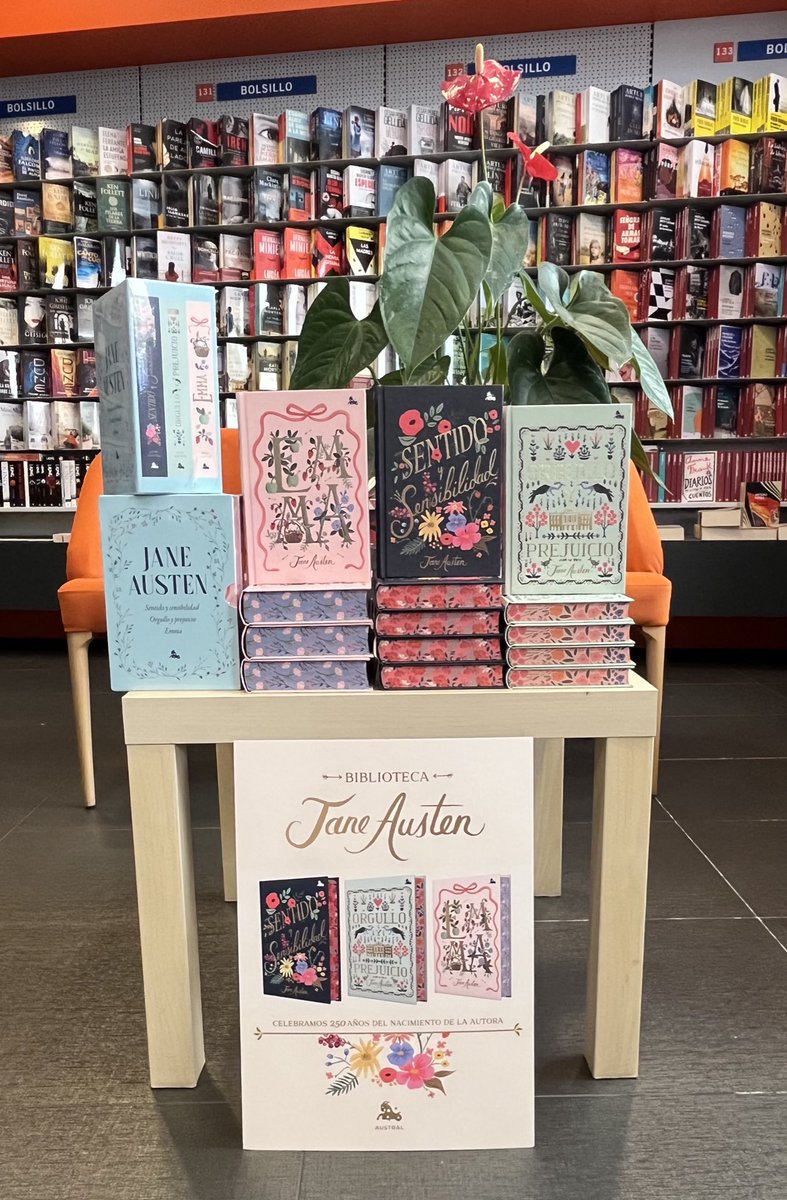 Oletvm's tweet image. Para celebrar el 250 aniversario del nacimiento de Jane Austen, #australeditorial ha preparado estas ediciones especiales: tapa dura, cantos tintados y un diseño exclusivo. Tres novelas imprescindibles en un formato espectacular.
#AustralEditorial #JaneAusten