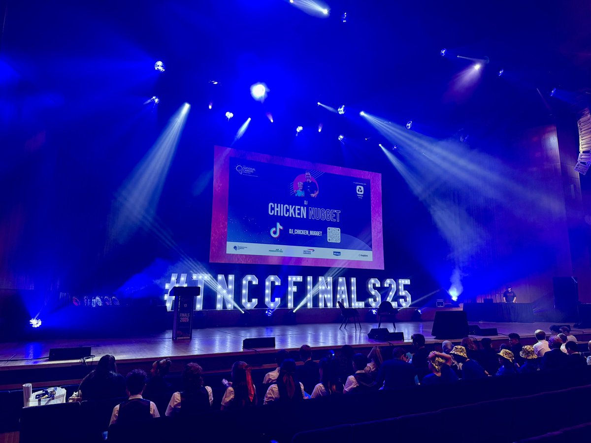 11 Year 7 students have made the journey to the National Careers Challenge - just waiting for the finals to begin! #TNCCFINALS25