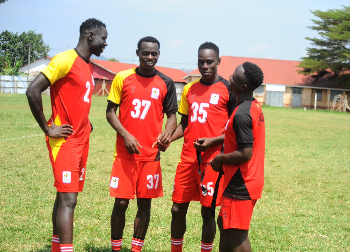 SCVillaJogoo's tweet image. The vibes were elite and the Kiboozi was flowing – no way we’d miss a photo moment! 😎📸
4️⃣ Jogoos holding it down for 🇺🇬
#TotalEnergiesCHAN2024
#TheJogoos🔵