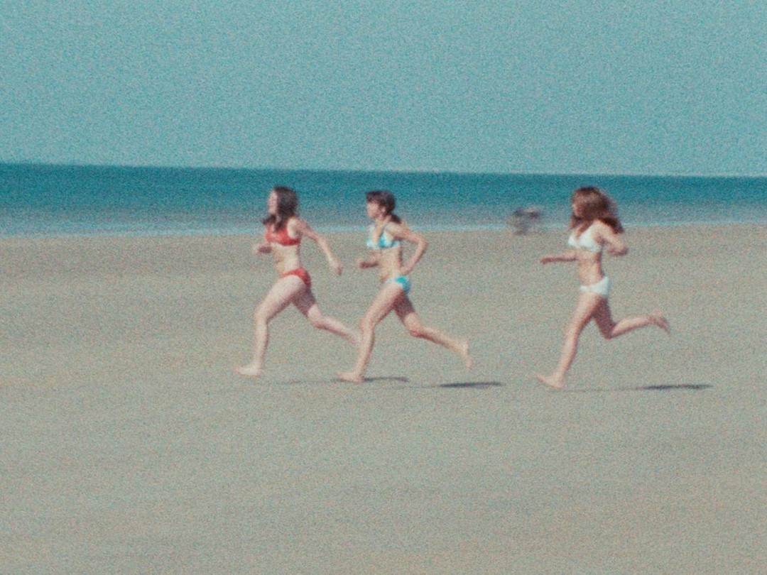 Criterion Collection (@criterion) on Twitter photo Jacques Rozier's NEAR OROUĆT (1971) ā š Now playing on <a href="/criterionchannl/">Criterion Channel</a>!
Perfectly capturing both the liberating promise and the melancholic effervescence of summer, it's a minor masterpiece of the postāNew Wave era and a beautiful meditation on the fleeting nature of youth, Jacques Rozier's NEAR OROUĆT (1971) ā š Now playing on <a href="/criterionchannl/">Criterion Channel</a>!
Perfectly capturing both the liberating promise and the melancholic effervescence of summer, it's a minor masterpiece of the postāNew Wave era and a beautiful meditation on the fleeting nature of youth,