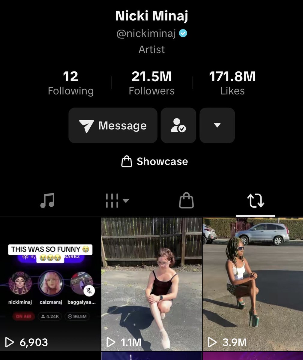 𝕭𝖗𝖆𝖙𝖙𝖞 𝕭𝖆𝖗𝖇𝖎𝖊 tweet media