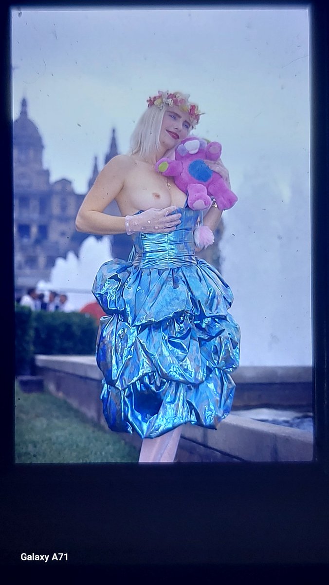 Buongiorno ❤️  <a href="/cicciolina_uff/">Ilona Staller</a>