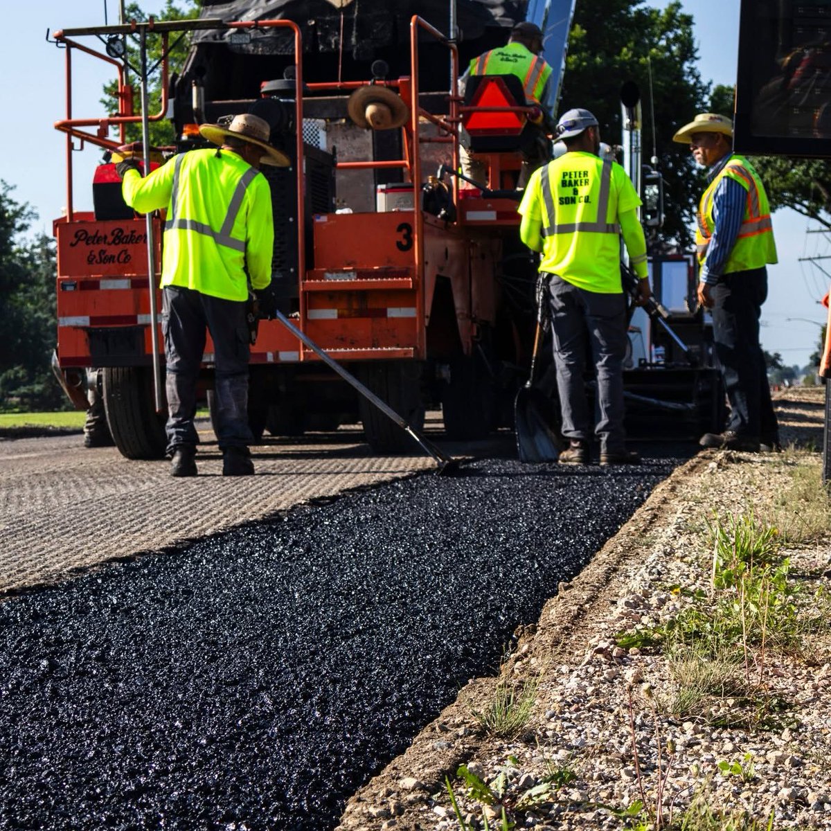 Our friends at the McHenry County Division of Transportation have launched a new podcast called "McHenry County on the Move." Visit bit.ly/44ikKul to listen to the first 7-minute episode, "Smooth Roads Ahead," on Spotify!