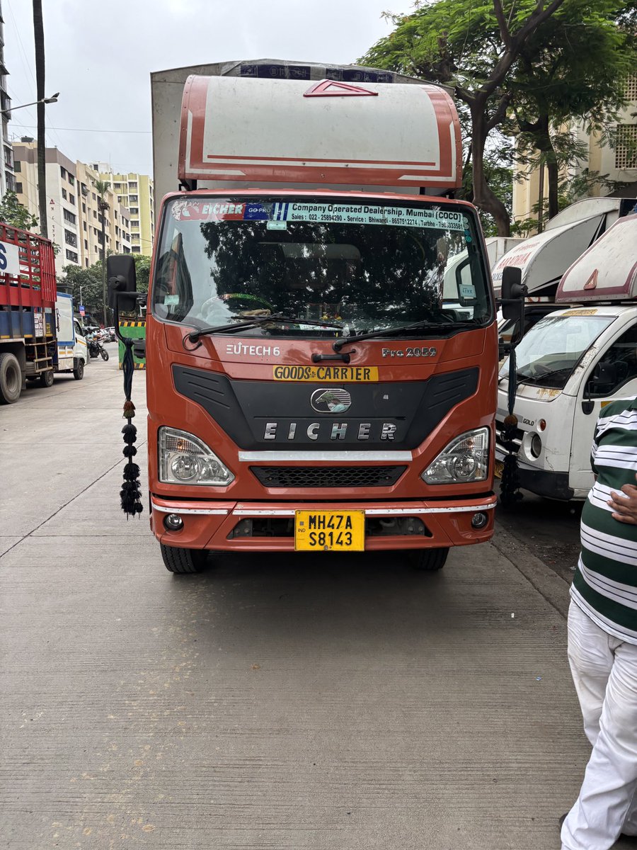 Roopesh Dhanawade™️ tweet media