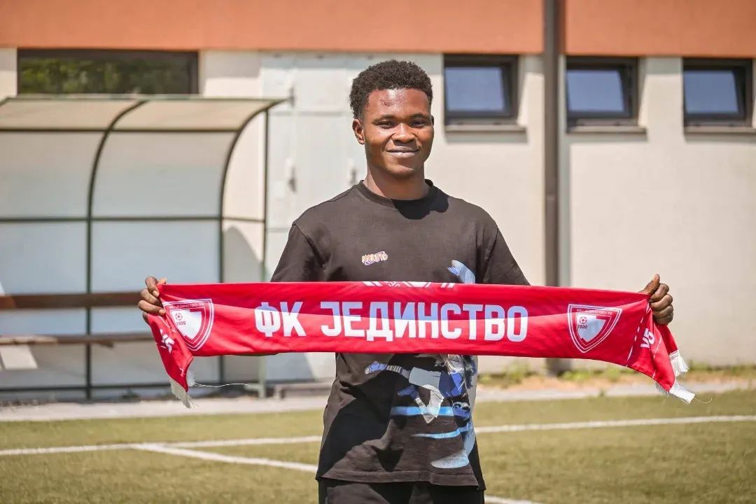 🚨🇬🇭 Ghana’s Division One side KAC Soccer Academy have confirmed the departure of winger Enock Okain, who has sealed a move to Serbian club FK Jedinstvo.

 ✈️🇷🇸 #Transfers #GhanaFootball #OkainMovesEurope