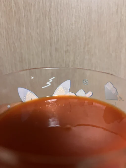 ロアちゃん今日も野菜飲んでこ そしてクリーミーなやつ 今日昨日の続き紅白饅頭のマリカー見た レースの後は風船バトルやドロケイとミニゲームでバトル! リスナーも参加させての大人数バトルも熱い戦いで楽しかったね ロアちゃんも風船を上手く守ってたりと風船プロの素質ありだったね #ロアゲート