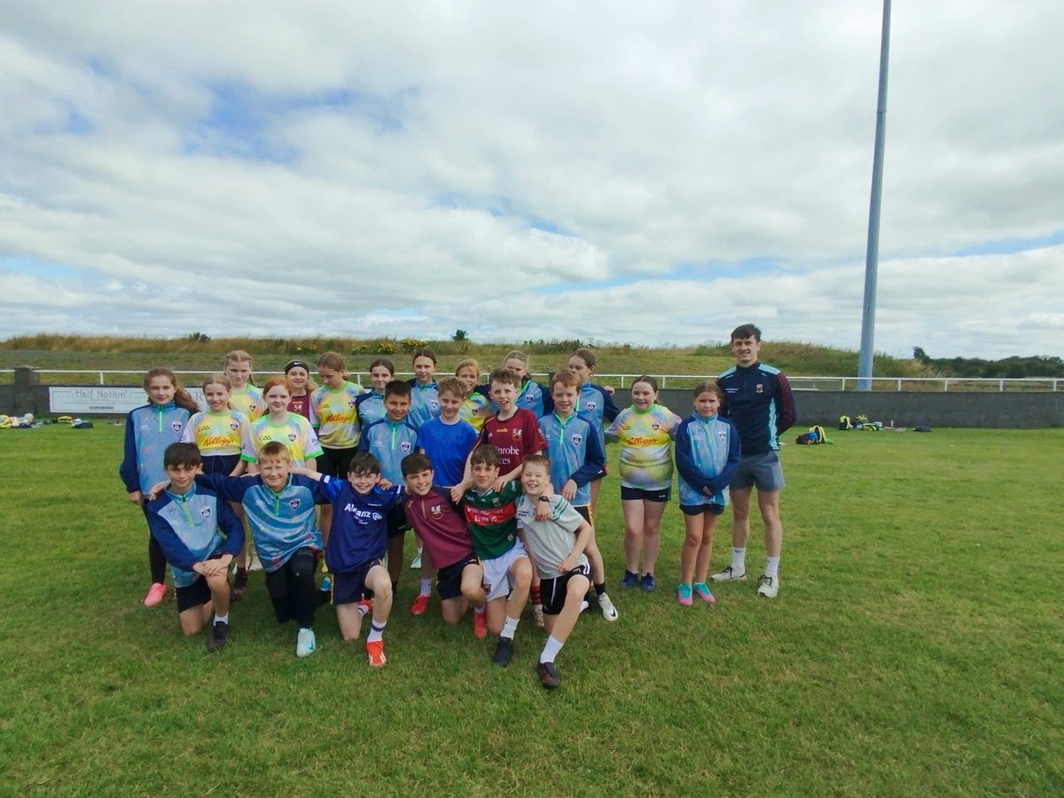 Ballinrobe GAA & LGFA (@ballinrobegaa) on Twitter photo ⭐Cúl Camp Week 2⭐
Jack Coyne wasn't put off by all the questions asked last week as he came back for week 2.
Thank you Jack for standing for the photos, answering the many questions, Thanks Jack who once again made the children's day
<a href="/MayoGAACoaching/">Mayo Coaching & Games</a> <a href="/DBFahy/">Denise Fahy</a> <a href="/MayoGAA/">Mayo GAA</a> ⭐Cúl Camp Week 2⭐
Jack Coyne wasn't put off by all the questions asked last week as he came back for week 2.
Thank you Jack for standing for the photos, answering the many questions, Thanks Jack who once again made the children's day
<a href="/MayoGAACoaching/">Mayo Coaching & Games</a> <a href="/DBFahy/">Denise Fahy</a> <a href="/MayoGAA/">Mayo GAA</a>
