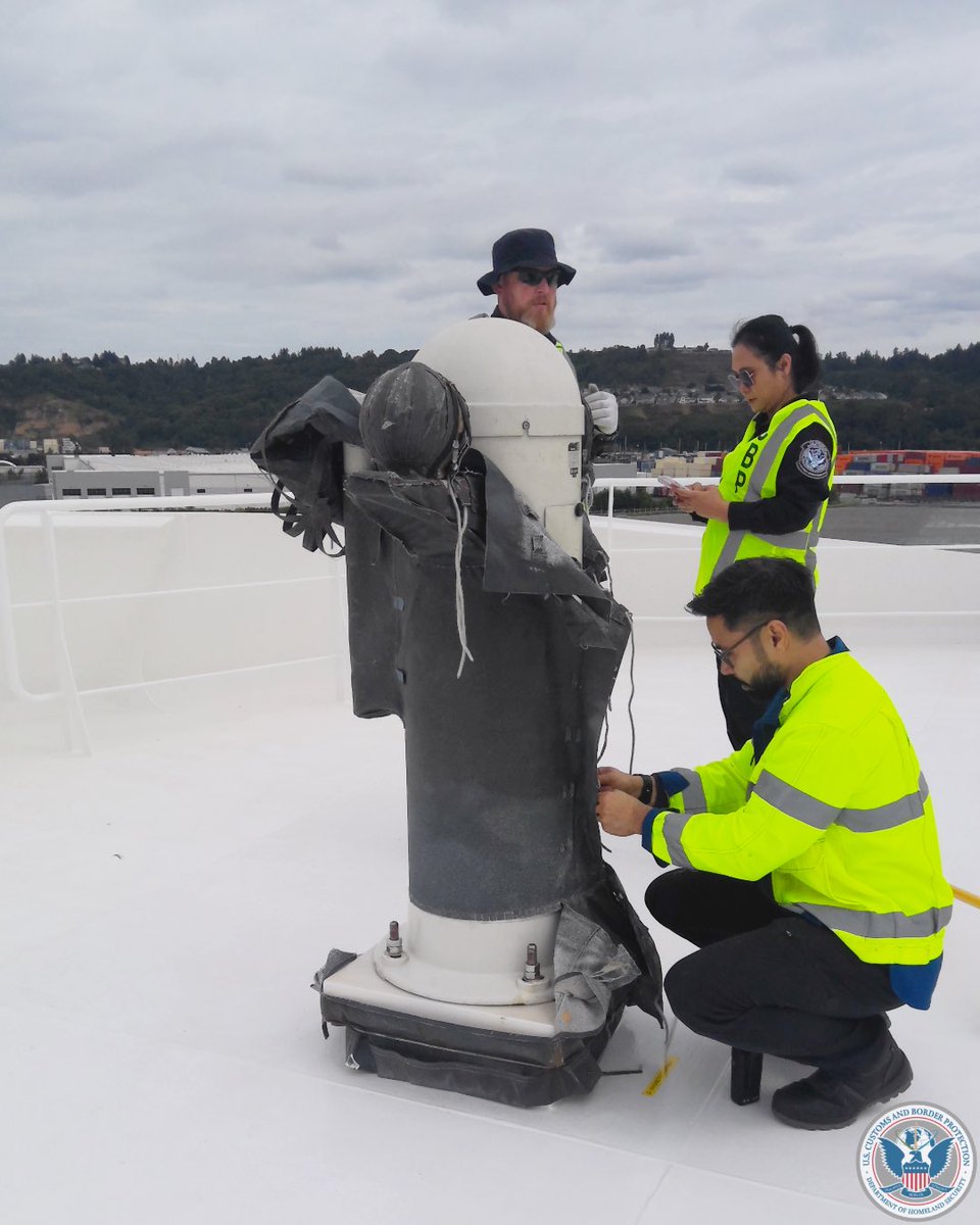 DFOSeattle's tweet image. Agriculture Specialists @cbp at the Port of Tacoma, WA recently found suspected FSMC egg masses on a vessel coming from Japan. The egg mass was collected and submitted to the @usda local identifier for final identification and viability determination. #OFOProud