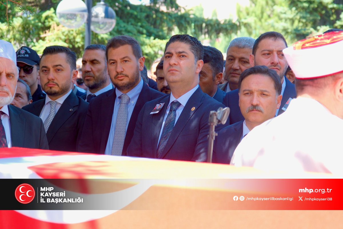 Milliyetçi Hareket Partisi Kayseri İl Başkanlığı olarak, Genel Başkan Yardımcımız ve Kayseri Milletvekilimiz Sn. İsmail Özdemir, Kayseri Ülkü Ocakları İl Başkanımız Sn. Halit Yağmur ve İl Protokolümüz ile birlikte, Pençe Kilit Operasyonunda Şehit olan Uzman Çavuş Ümit Üzüm’ün