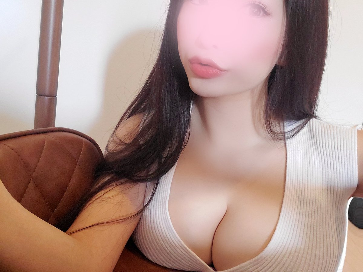 リクエスト下さる時の連絡が、
丁寧な方ばかりでとても
きゅんとします(  ´꒳` )੭"💓