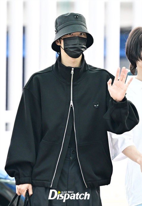 #seonghwa at ICN airport