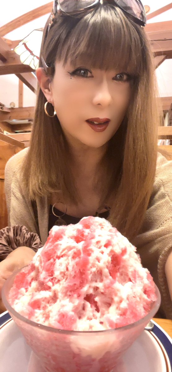 我慢できずに🤭
かき氷🍧
いただきまーす🙋‍♀️