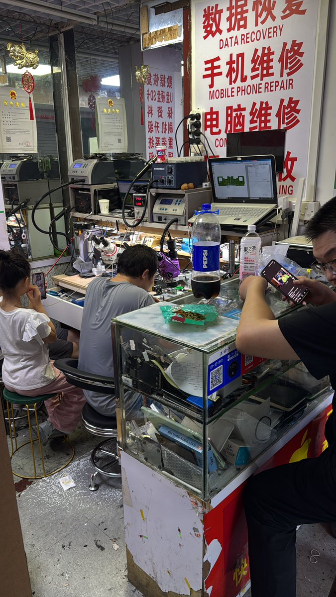 Huaquiangbei Electronics Market, Shenzhen, China