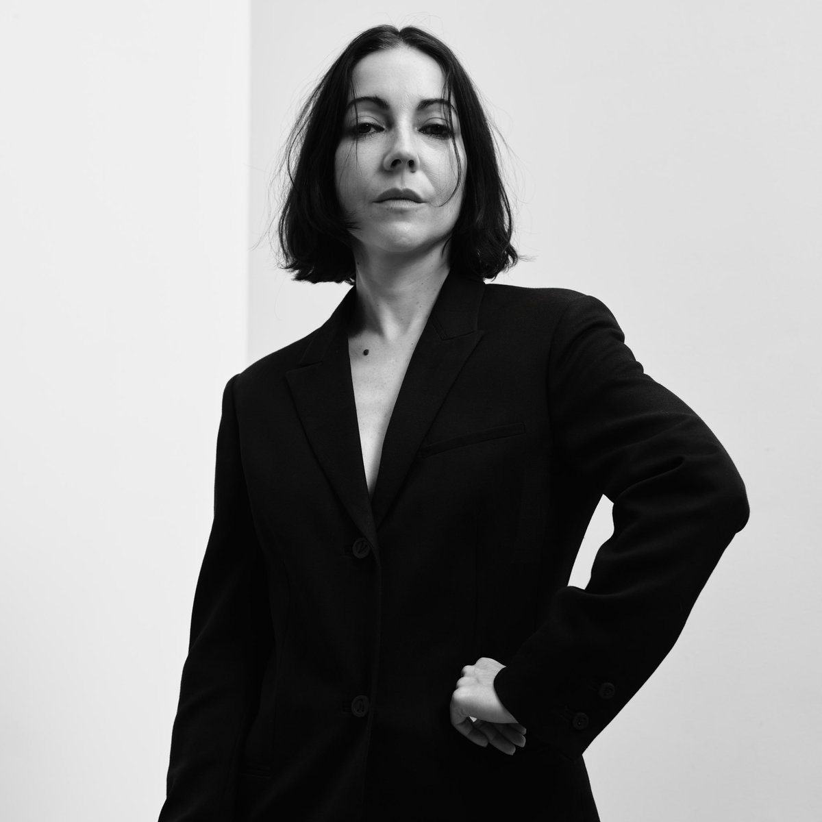 RVNG Intl. (@rvngintl) on Twitter photo the latest offering from <a href="/LucreciaDalt/">Lucrecia Dalt</a>'s new album a danger to ourselves falls from afar today in the form of ācaes (feat. <a href="/camillemandoki/">Camille Mandoki</a>)ā šā¬ļø lnk.to/rvngnl118 the latest offering from <a href="/LucreciaDalt/">Lucrecia Dalt</a>'s new album a danger to ourselves falls from afar today in the form of ācaes (feat. <a href="/camillemandoki/">Camille Mandoki</a>)ā šā¬ļø lnk.to/rvngnl118