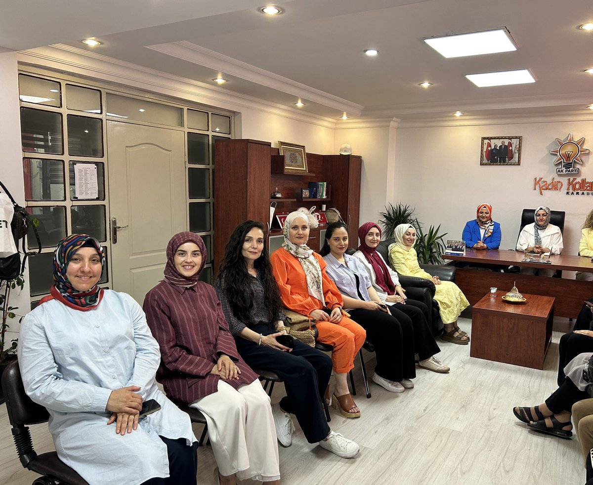 AKKADINKARABÜK (@akkadinkarabk1) on Twitter photo İl Kadın Kolları Başkanımız Hülya Uluçay başkanlığında haftalık olağan yürütme kurulu toplantısı gerçekleştirildi.
Toplantımızın hayırlara vesile olmasını dileriz.
#AKKadınlarİleBüyükTürkiyeYolunda
<a href="/tugbaisikercan/">Tuğba IŞIK ERCAN</a> <a href="/tulaykaynarca/">Tülay Kaynarca</a> @hulyaulucayy İl Kadın Kolları Başkanımız Hülya Uluçay başkanlığında haftalık olağan yürütme kurulu toplantısı gerçekleştirildi.
Toplantımızın hayırlara vesile olmasını dileriz.
#AKKadınlarİleBüyükTürkiyeYolunda
<a href="/tugbaisikercan/">Tuğba IŞIK ERCAN</a> <a href="/tulaykaynarca/">Tülay Kaynarca</a> @hulyaulucayy
