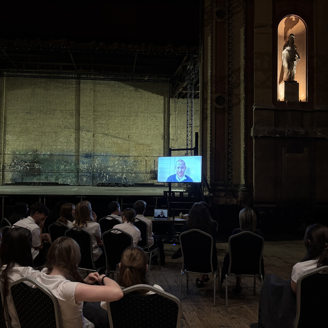 PapatangoTC's tweet image. Congratulations to all the young playwrights from Alexandra Park School whose work was screened in the historic @yourallypally theatre today! #GoWrite #AllYouNeedIsAStory