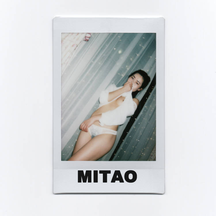 发现几张早期拍立得拍的照片🥳
@mitao7常去城市：北上广深杭及周边
上海情侣| 北京情侣| 广州情侣| 深圳情侣
投稿 
@wqganenshi_
@jiumc86
@XXman61101766
@tbzt2024
#私房摄影 #人体  #男生私房  #调教 #情侣私房   #photography    #狗奴 #男士私房 #sm #私房模特 https://t.co/rz42ODmD5h