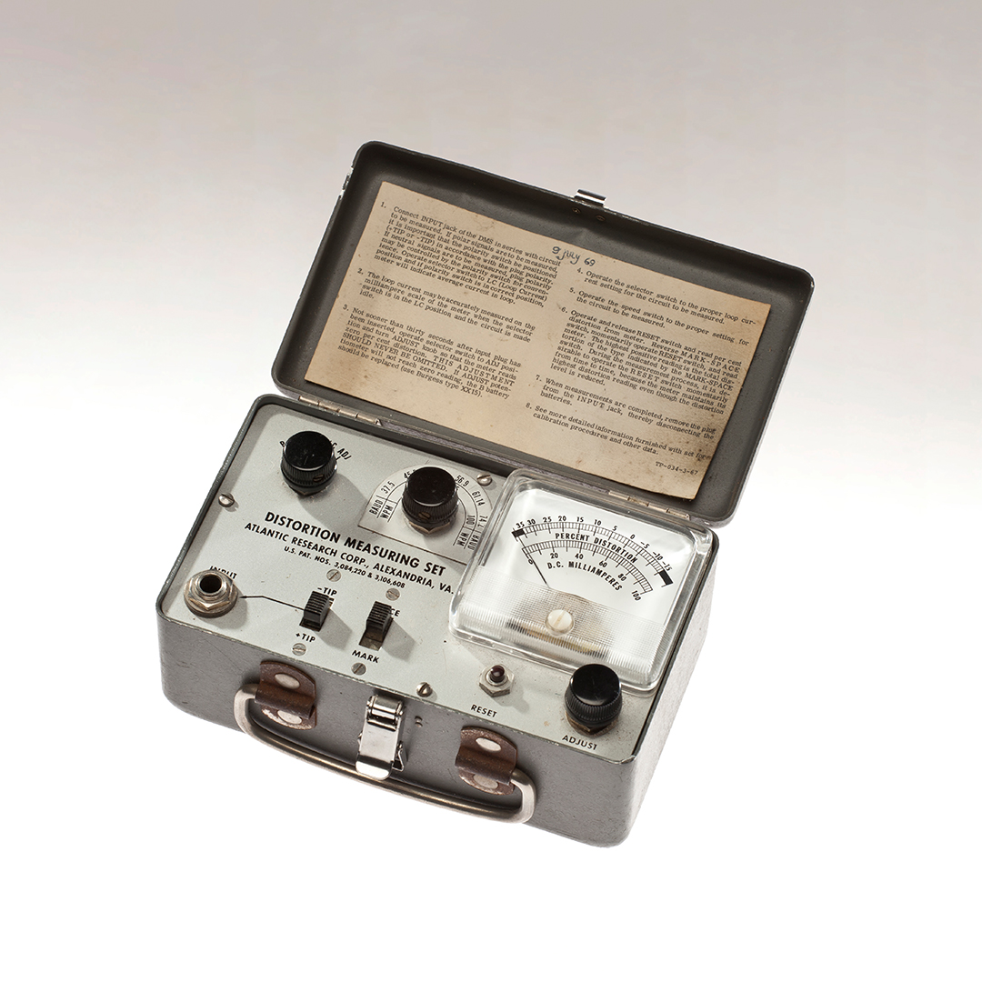 CIA's tweet image. Artifact of the Week: Distortion Measuring Set
Learn more: cia.gov/legacy/museum/…