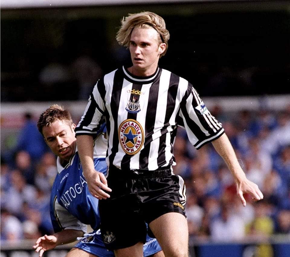 Elanga becomes the 4th Swede to play for #NUFC, after Krafth, Isak &amp; Andreas Andersson - a name many have forgotten. His Barrack Road spell under Dalglish didn’t go to plan… another one of Kenny’s duds - there were a few! 🇸🇪