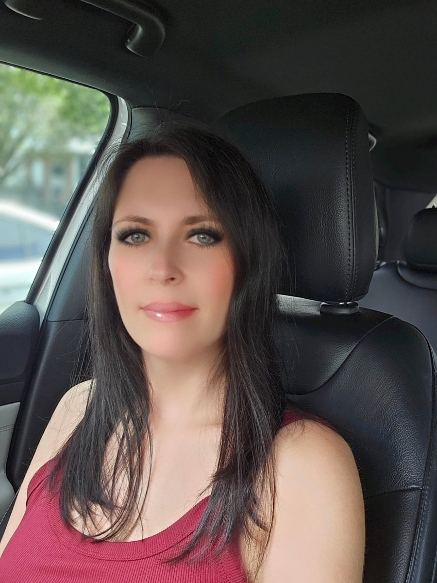 Happy Tuesday my friends 💞 Anyone excited about <a href="/amazon/">Amazon</a> Prime Day or are you waiting for the next one in a few months? #PositiveVibes #shoppingonline #Florida