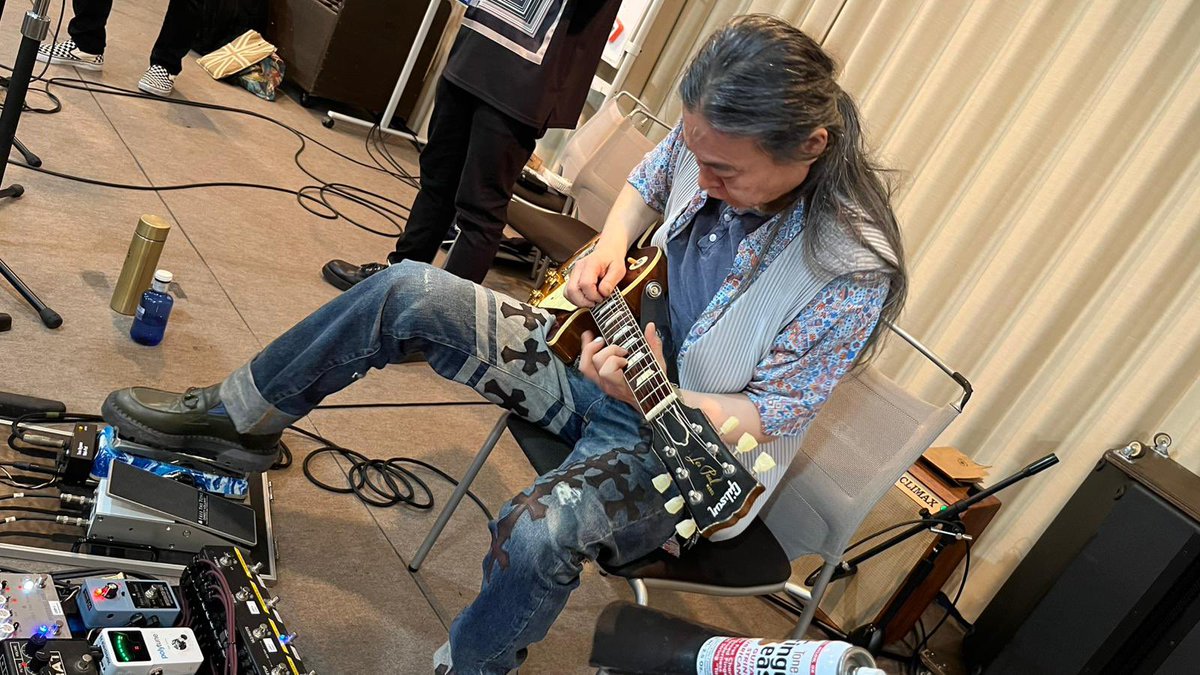 今年のフジロック苗場音楽突撃隊<音楽食堂stage>ゲストギター演奏は、7