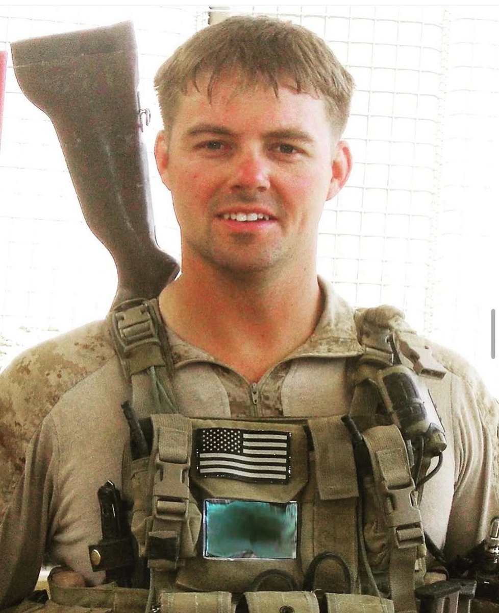 op_hawkeye's tweet photo. 7.8.2009 ~ Sergeant Michael Roy πΊπΈ
#OpHawkeyeRemembers #MichaelRoy #MarineRaider #MARSOC #3MSOB #scoutsniper #SpiritusInvictus #BronzeStar #PurpleHeart
π https://t.co/Z9mPSBT9RU
π° https://t.co/N7vnOM4elF
π° https://t.co/IvhN5R1LgH https://t.co/LG2zYYUVHn