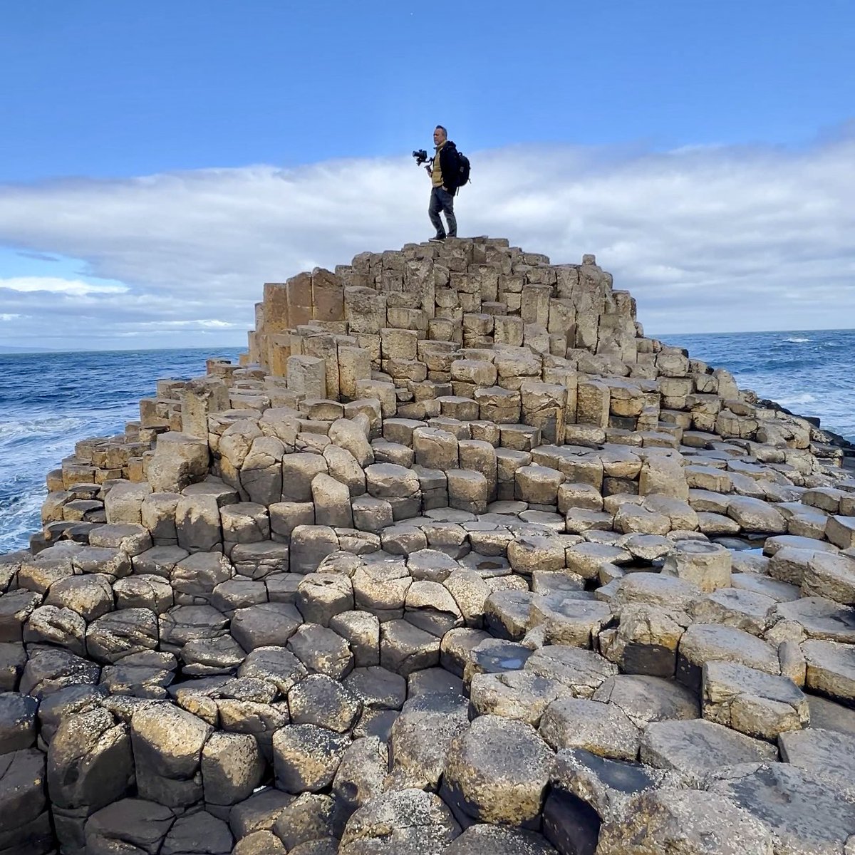 paconadal's tweet image. ¡Nuevo estreno en mi canal de YouTube! Irlanda del Norte, la gran desconocida de la isla Esmeralda por la Ruta Costera de la Calzada.
🚗🔗youtu.be/qYJOw3mZGVc?si…
#IrlandaLlegaATuCorazon
#MeEncantaIrlanda