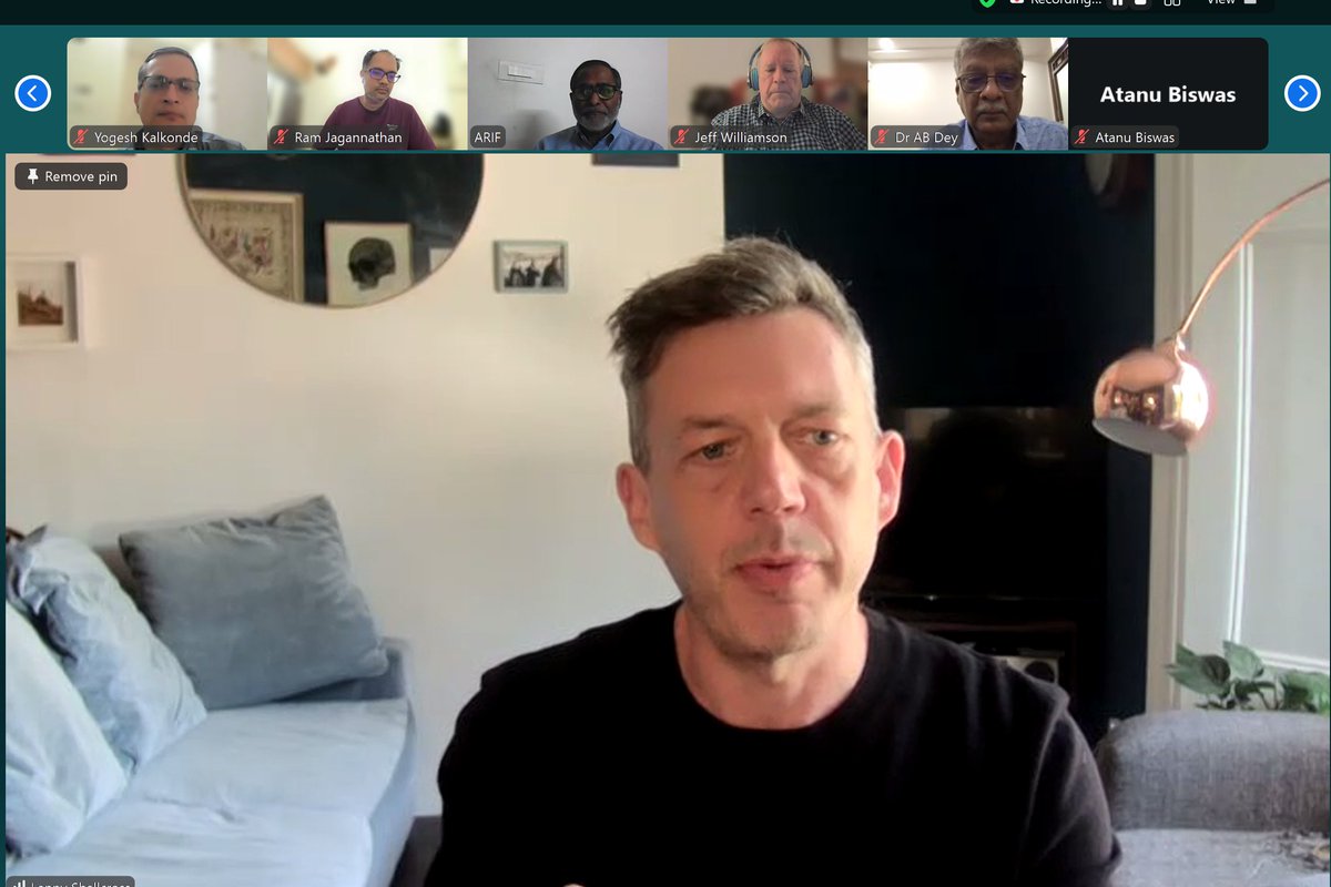 WorldDementia's tweet image. 🧠 Kicking off the Dialogue on Innovation in Brain Health, @lennyshallcross of the @WorldDementia welcomes participants to the first in a 3-part series exploring dementia and public policy in India. Grateful to our co-chairs and partners for joining this vital conversation.