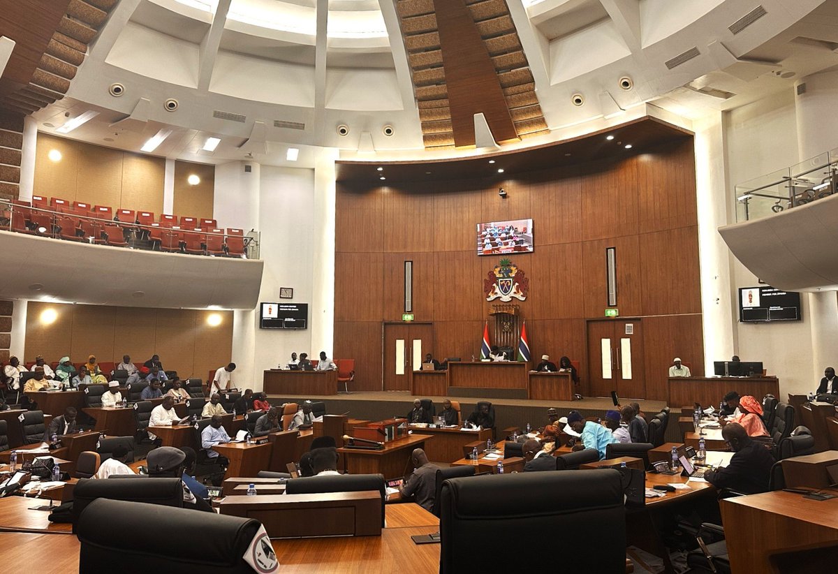 📢 New piece!

Yesterday, The #Gambia’s National Assembly rejected the #Constitution (Promulgation) Bill 2024, another major setback to long-promised democratic reforms.

With the 1997 Constitution still in force, The Gambia's democratic transition remains stalled.

Dr. Satang