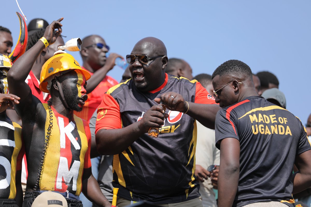The fans are buzzing with energy and ready to cheer on the <a href="/RugbyCranes/">Uganda Rugby Cranes</a>!🔥🔥🔥

Wish Team Uganda luck in the comments!

#RACUG25 #FeelTheAfricanSpirit #RockboomRugby #EnergizeYourGame