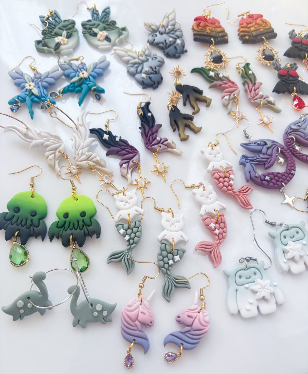 peripheralUS's tweet image. It costs $0.00 to support an earring maker from California who just moved her life to Maryland
These are my earrings