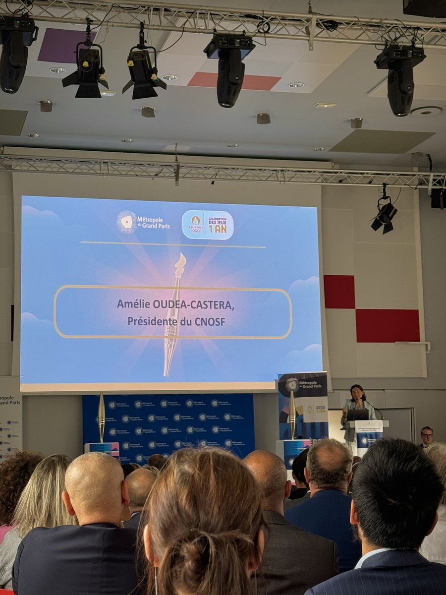Khalid Ait-omar (@khalidaitomar) on Twitter photo Première bougie, toujours la flamme🔥
Un honneur de recevoir la torche olympique pour notre ville synonyme de fierté et d’engagement envers les valeurs sportives.
Nous avons eu le privilège d’organiser les événements «Courbevoie, Vivons les Jeux! »
#Courbevoie TDJ
<a href="/jakossowski/">Jacques Kossowski</a> Première bougie, toujours la flamme🔥
Un honneur de recevoir la torche olympique pour notre ville synonyme de fierté et d’engagement envers les valeurs sportives.
Nous avons eu le privilège d’organiser les événements «Courbevoie, Vivons les Jeux! »
#Courbevoie TDJ
<a href="/jakossowski/">Jacques Kossowski</a>