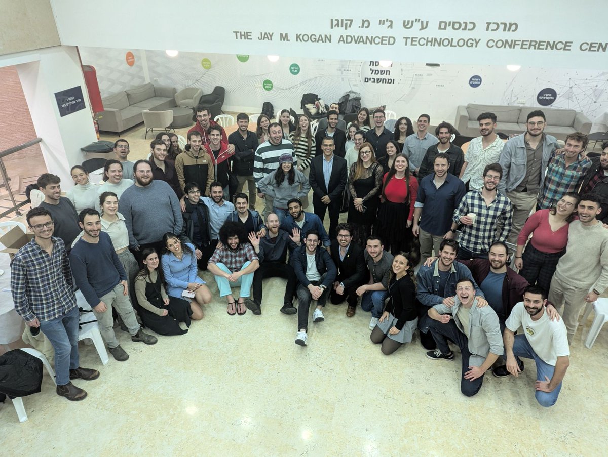 TechnionLive's tweet image. AI Startup @DecartAI in Collaboration with the Technion Excellence Program
The Technion and @DecartAI recently launched a major partnership, with Decart supporting and collaborating on the Technion's excellence program, now renamed the Technion–Decart Excellence Program.
Dr.…